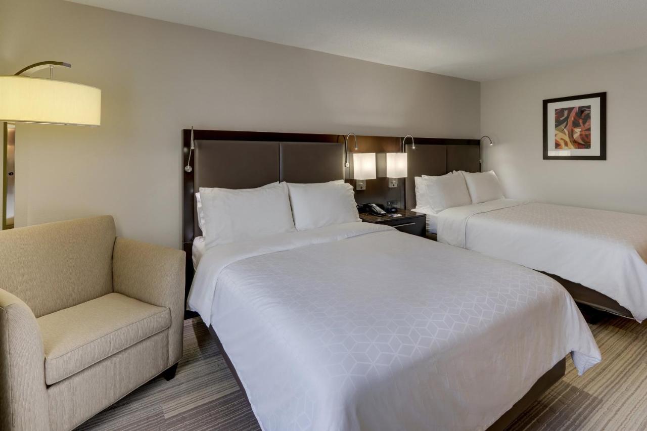 Holiday Inn Express Hotel & Suites Dayton-Centerville By Ihg Экстерьер фото