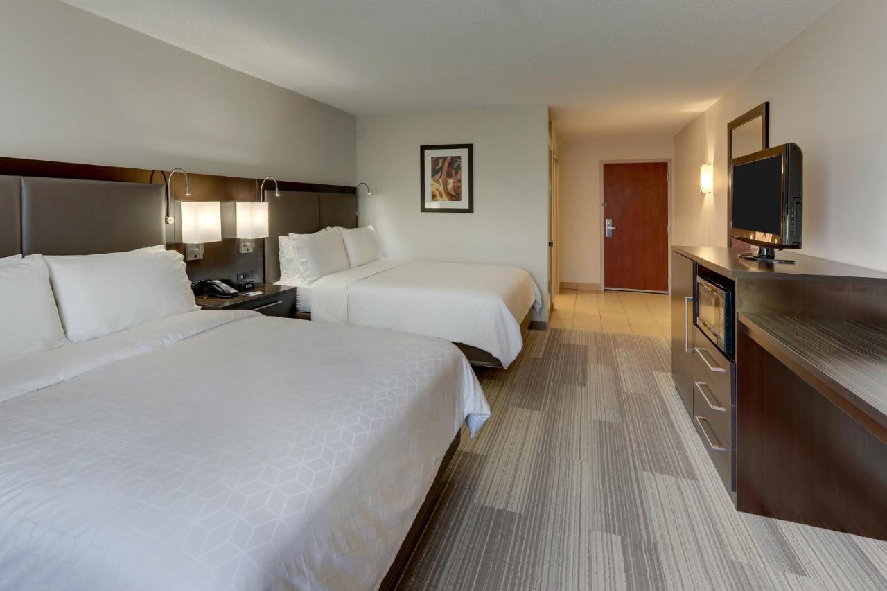 Holiday Inn Express Hotel & Suites Dayton-Centerville By Ihg Экстерьер фото