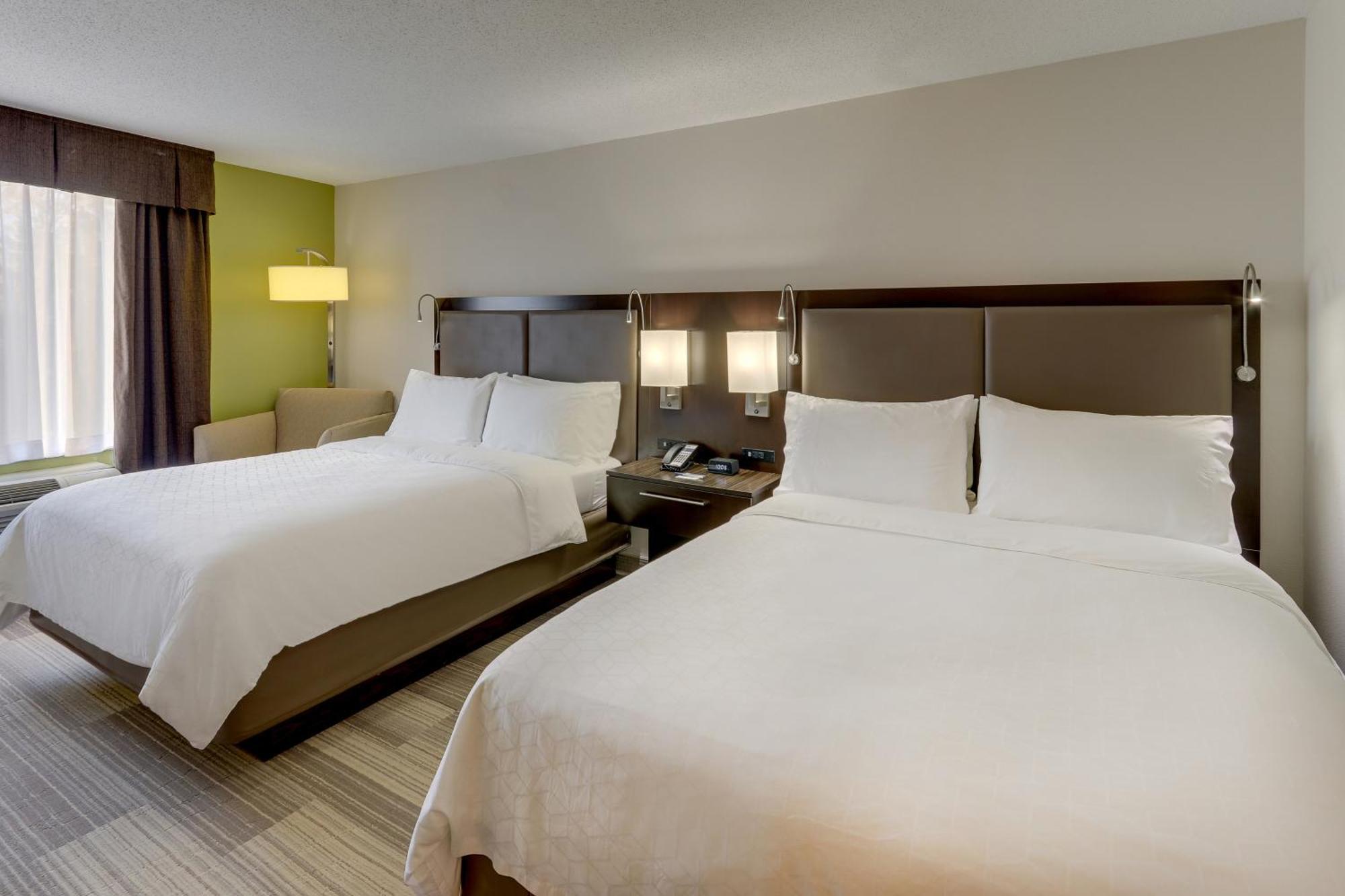 Holiday Inn Express Hotel & Suites Dayton-Centerville By Ihg Экстерьер фото