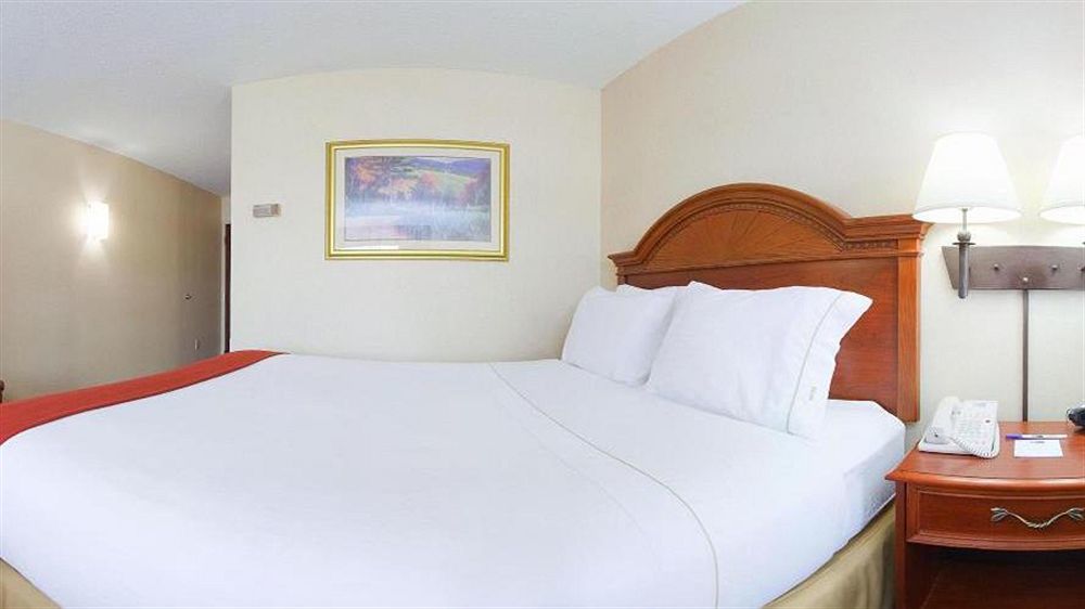 Holiday Inn Express Hotel & Suites Dayton-Centerville By Ihg Экстерьер фото
