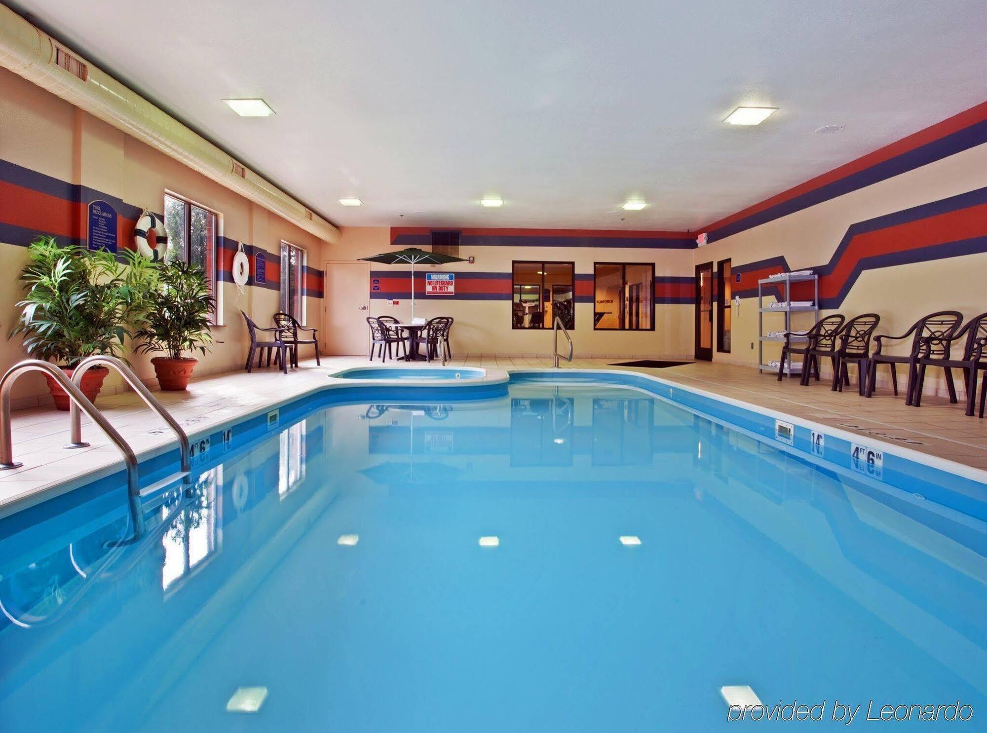 Holiday Inn Express Hotel & Suites Dayton-Centerville By Ihg Экстерьер фото